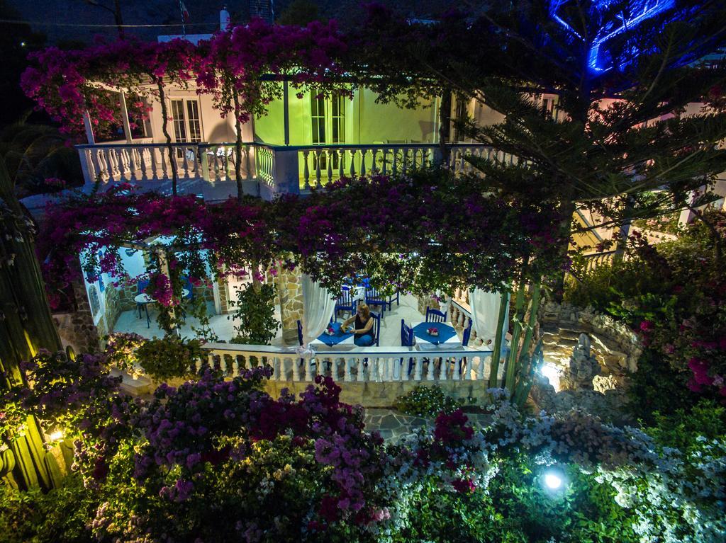 Angelika Aparthotel Alinda  Exterior photo